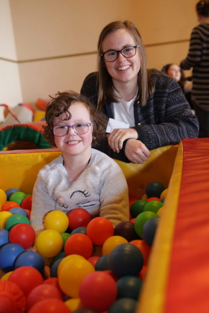 image of young girl and staff Social Skills Worker Kids Therapy
